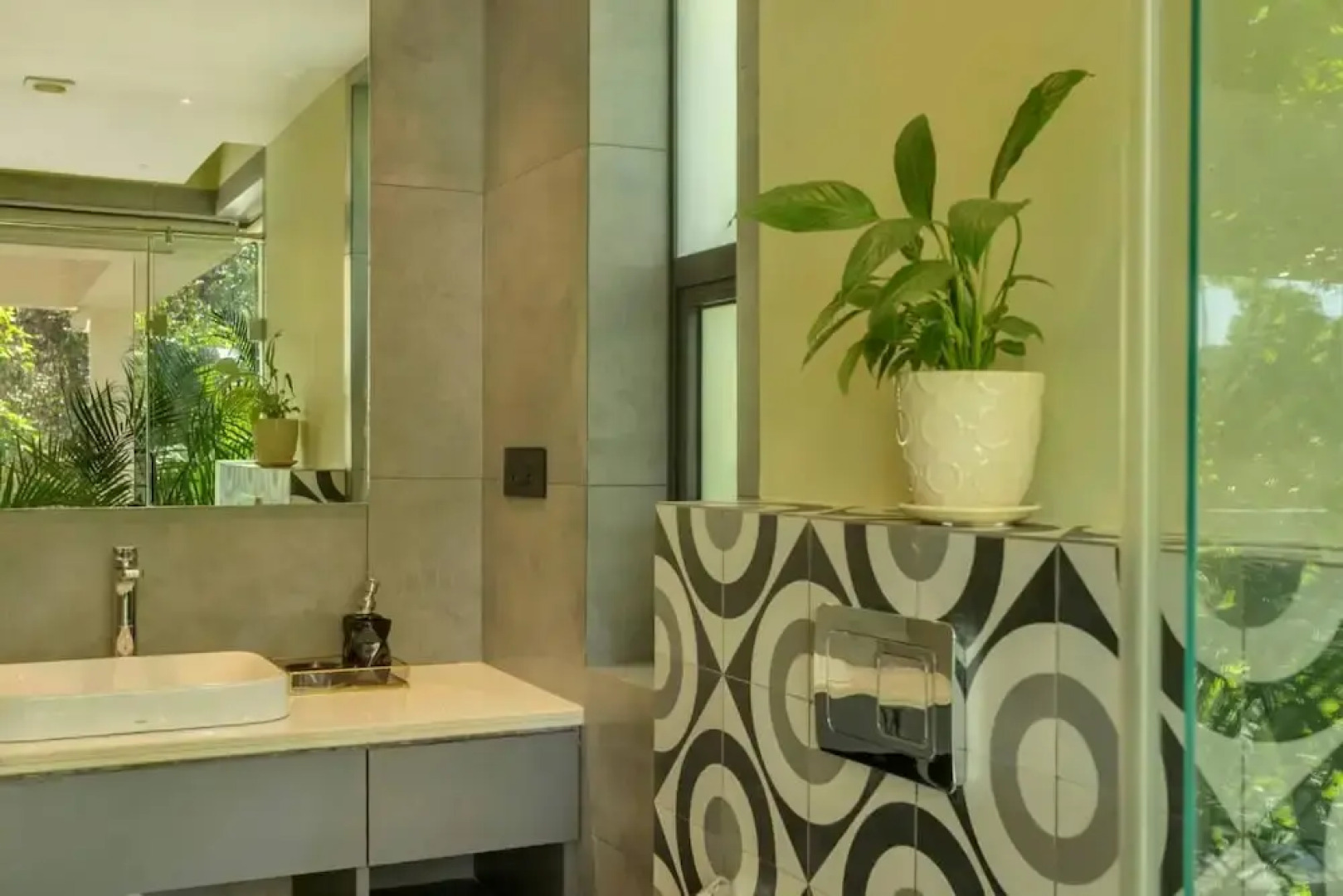 Villa Polaris by Hireavilla 4BR w Pvt Heated Pool