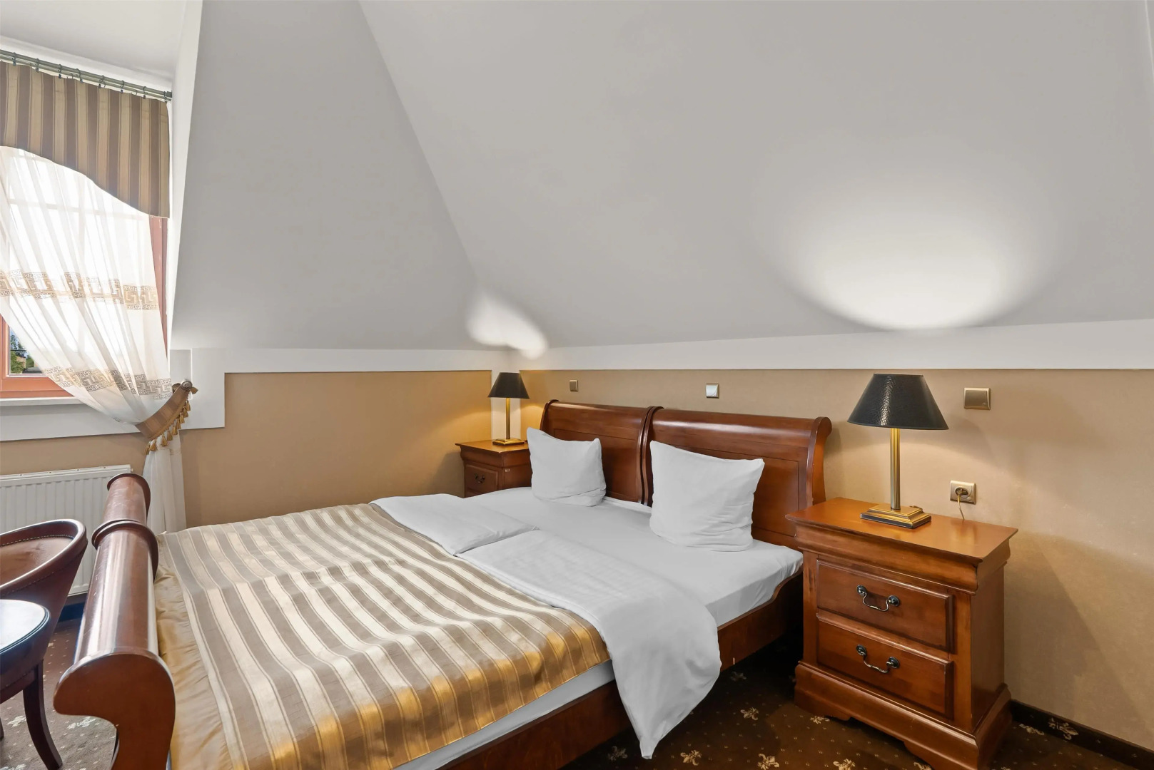 Hotel Diament Arsenal Palace Katowice/Chorzów