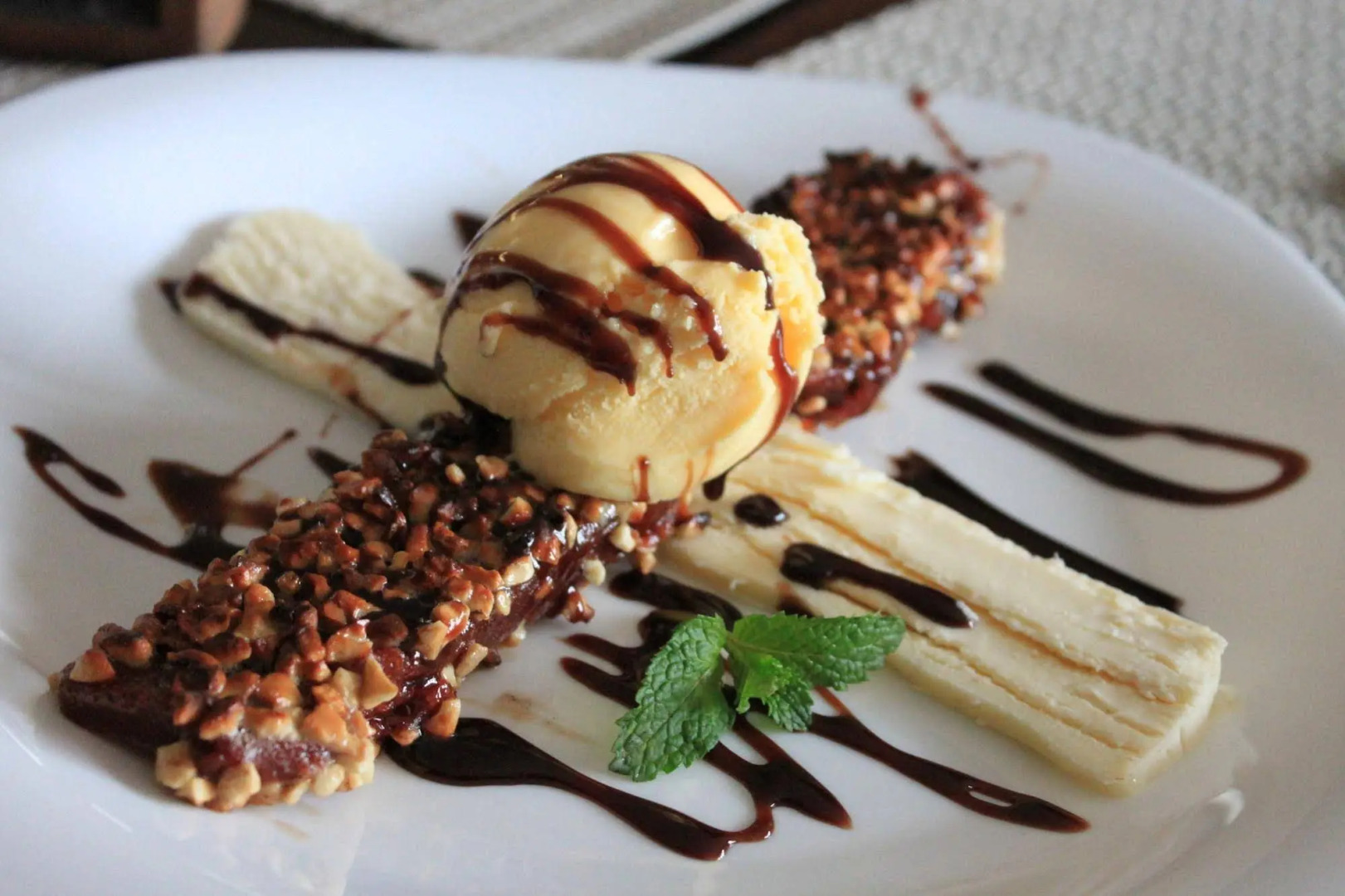 Bahamas Duplex by WS