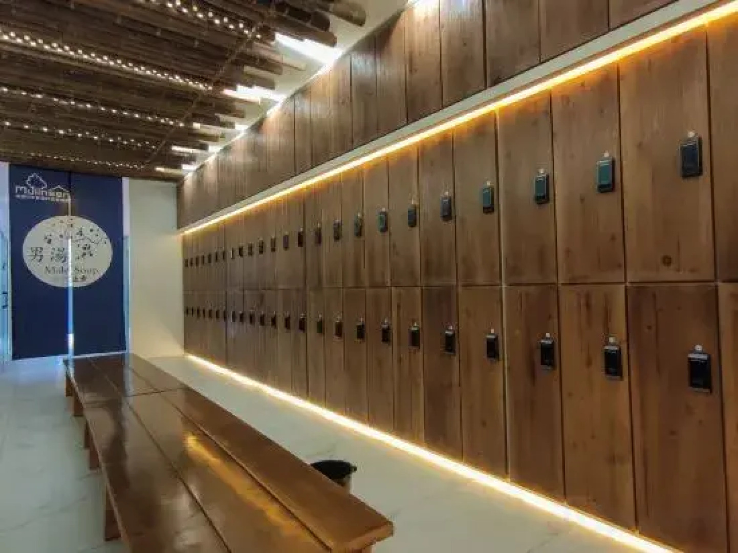 Hailuogou Mulin Sencun Hotel