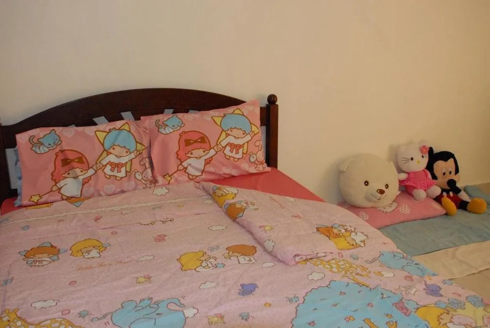 The Crystal Apartment