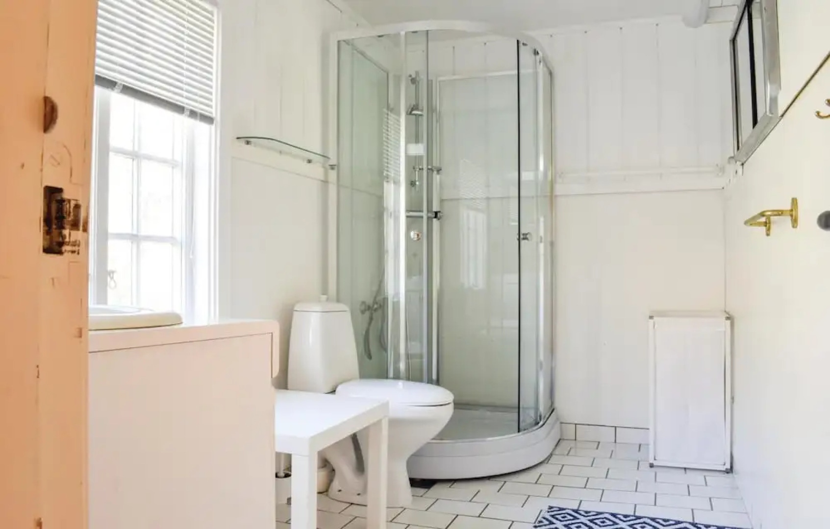 Awesome Home in Mandal With 5 Bedrooms