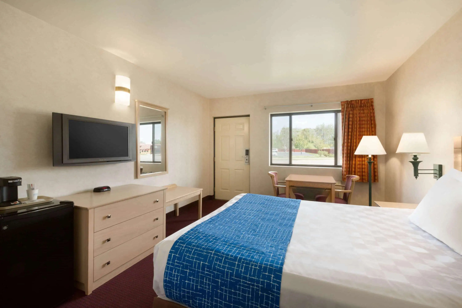 Travelodge by Wyndham Niagara Falls