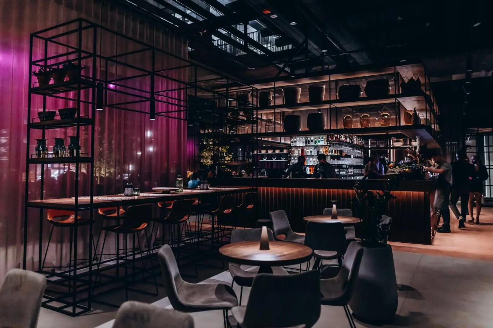 SKY PARK Central City Downtown