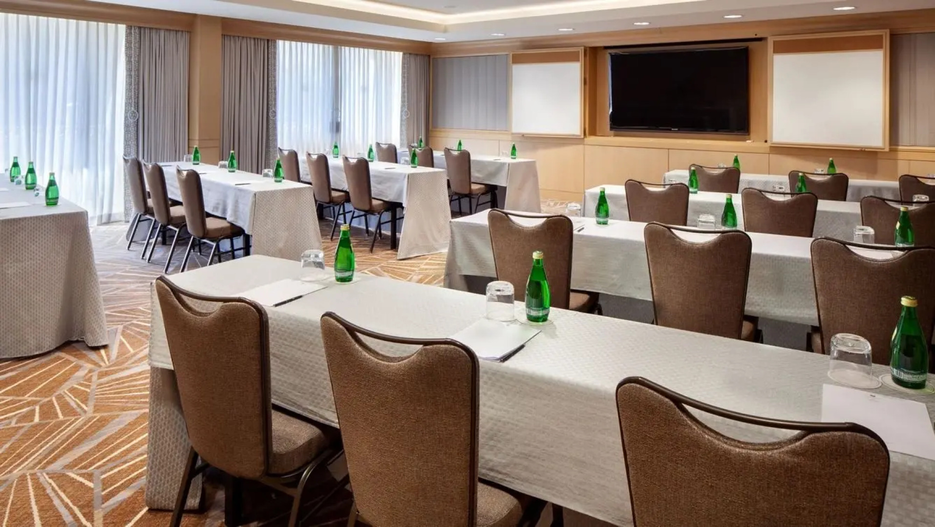 The Canyon Suites at The Phoenician, Luxury Collection