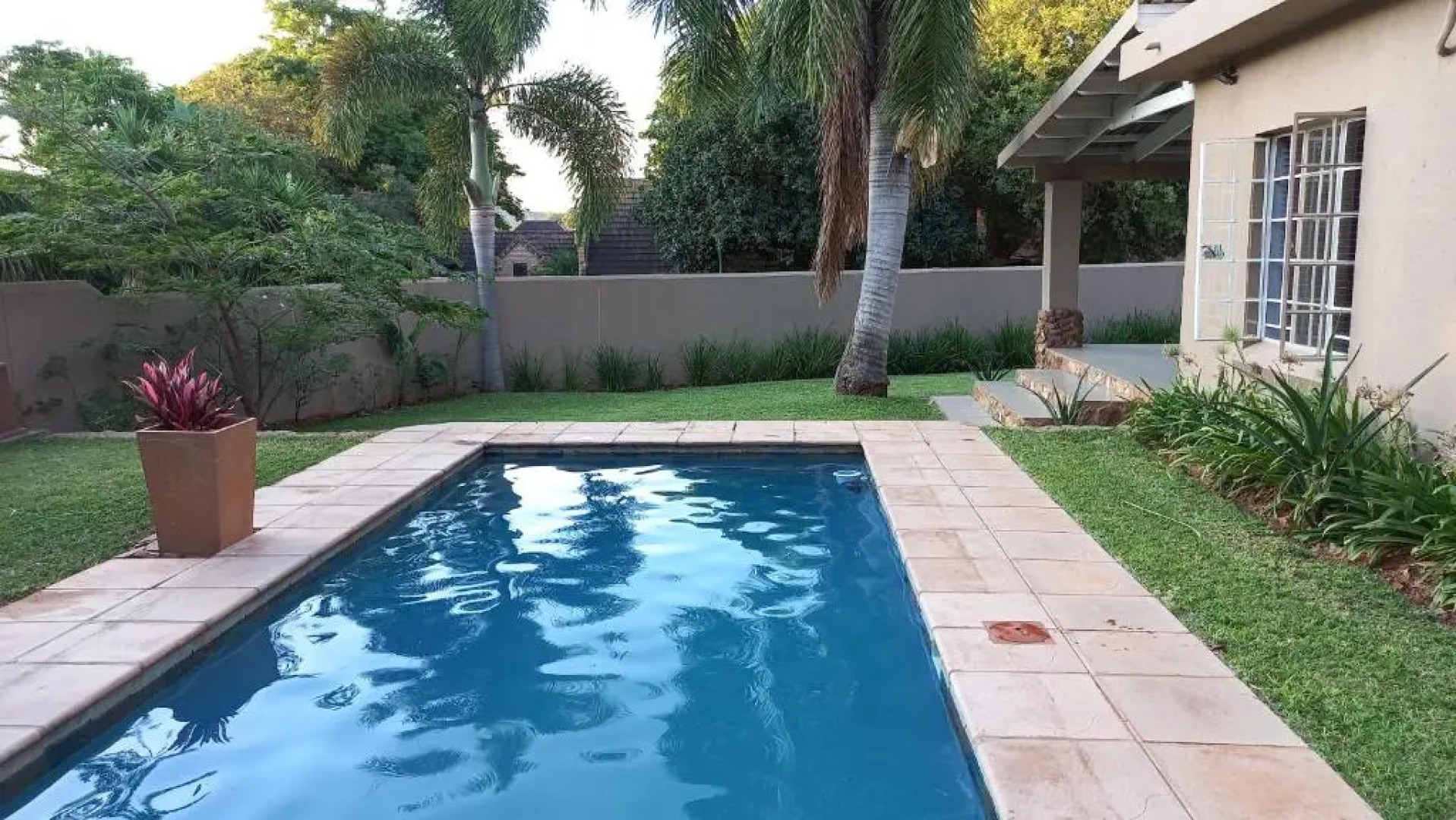 SnL Guesthouse at Visarend