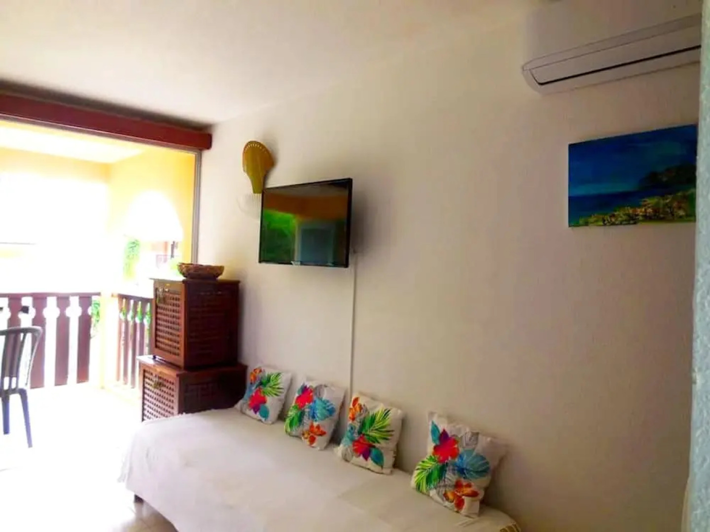 Apartment With one Bedroom in Sainte-anne, With Enclosed Garden and Wi