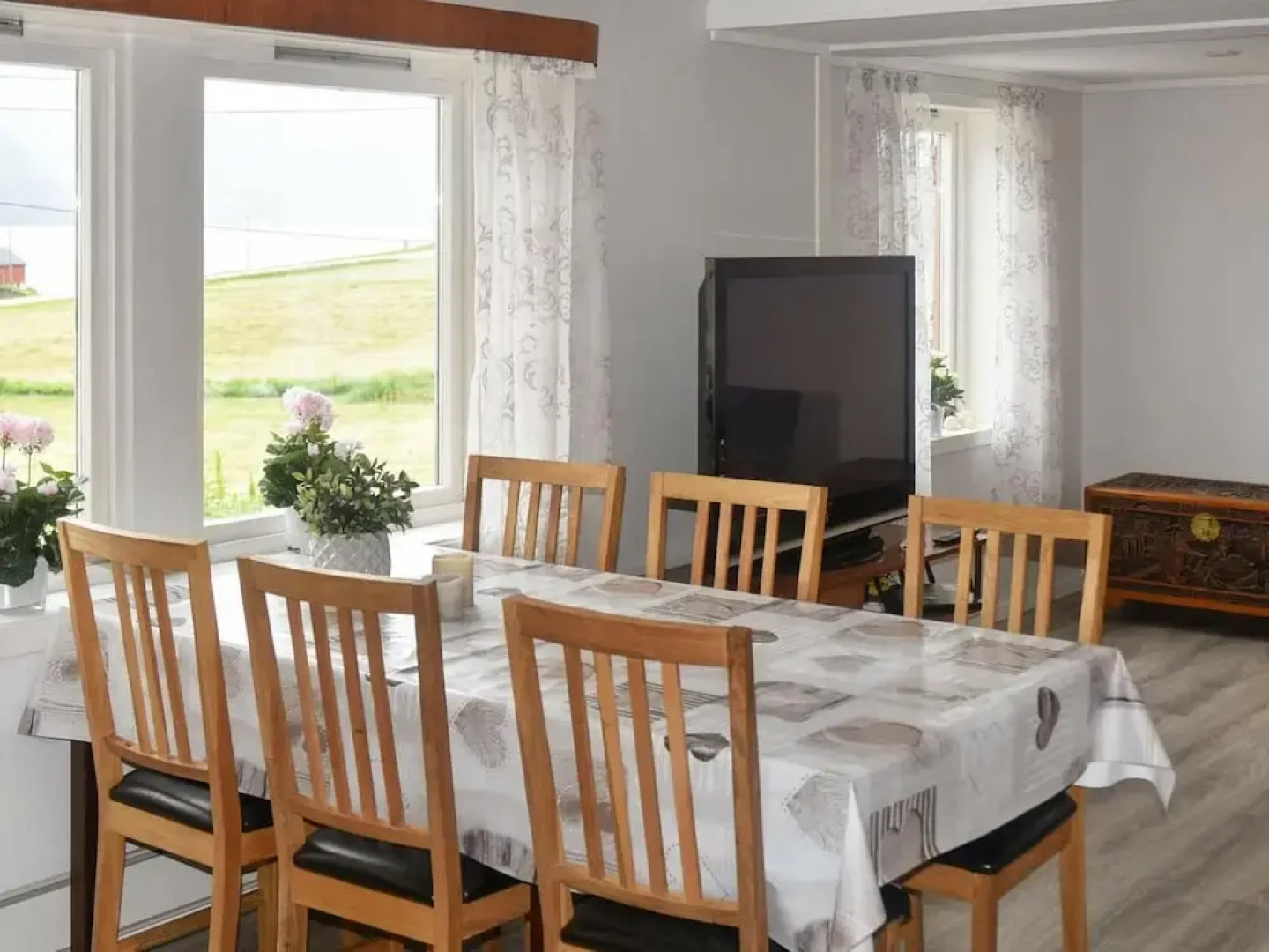 7 Person Holiday Home in Averoy
