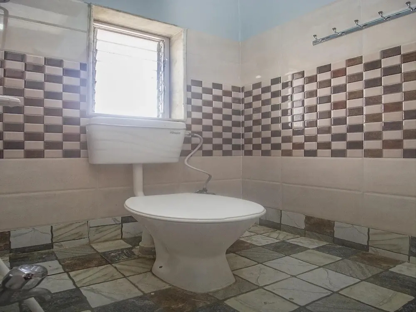 SPOT ON 44984 Hotel Palika