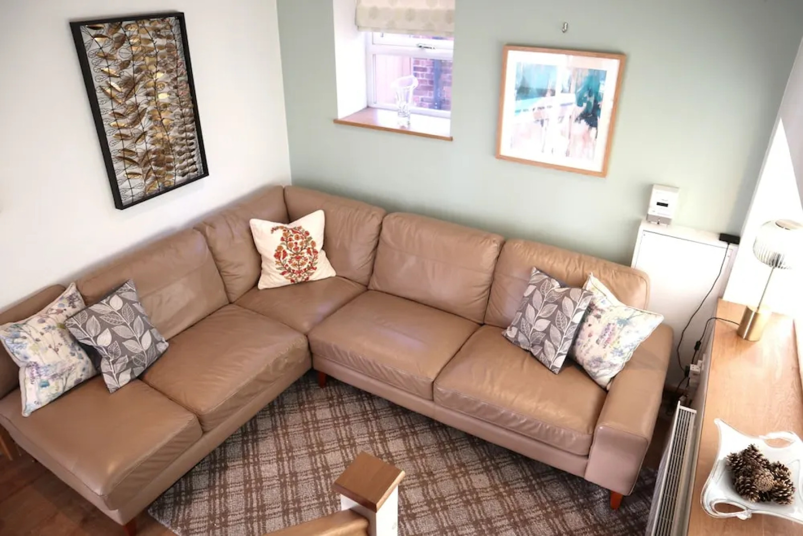 Charming 2-bed Cottage, Beautiful Views, Knutsford