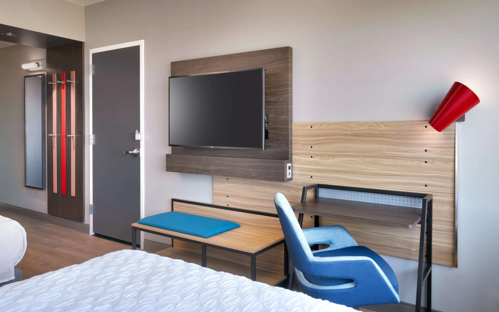 Tru By Hilton Clearfield Hill Air Force Base, UT