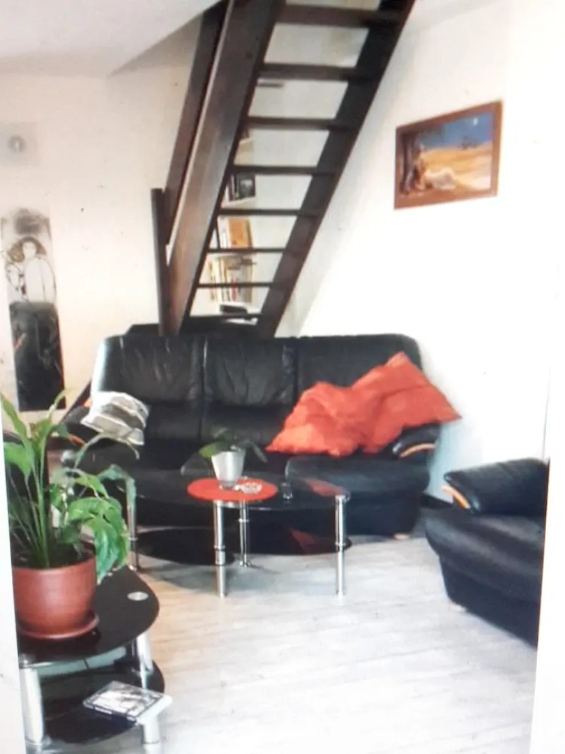 House With 3 Bedrooms in Villeneuve, With Enclosed Garden and Wifi