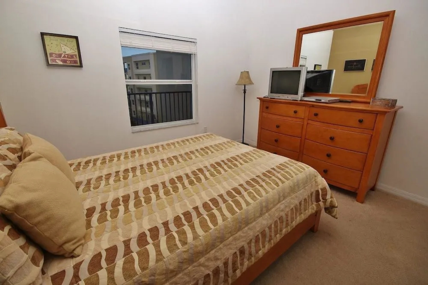 Oceanwalk 9-503 Apartment 3