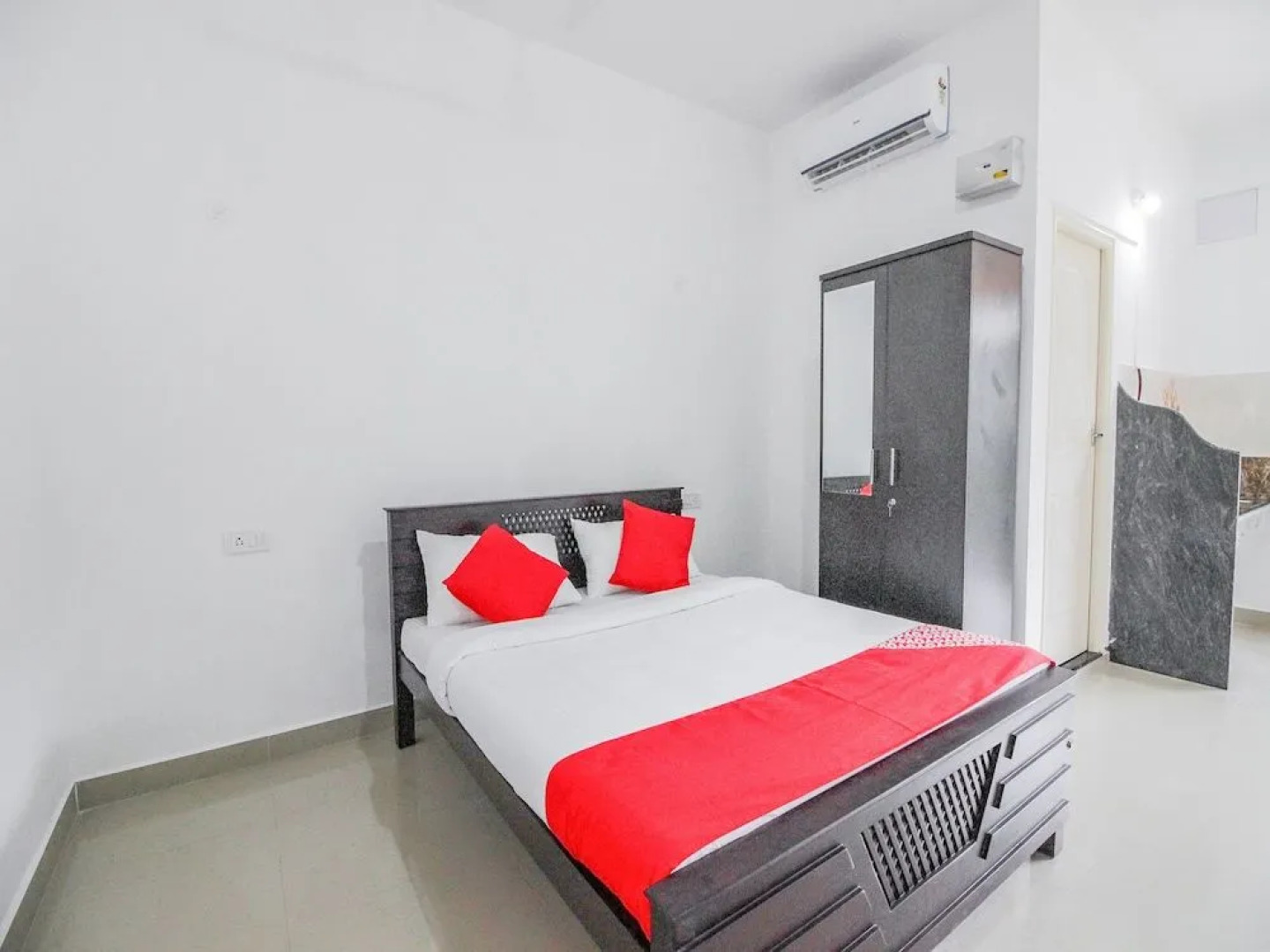 OYO 14325 Coorg heritage studio apartment