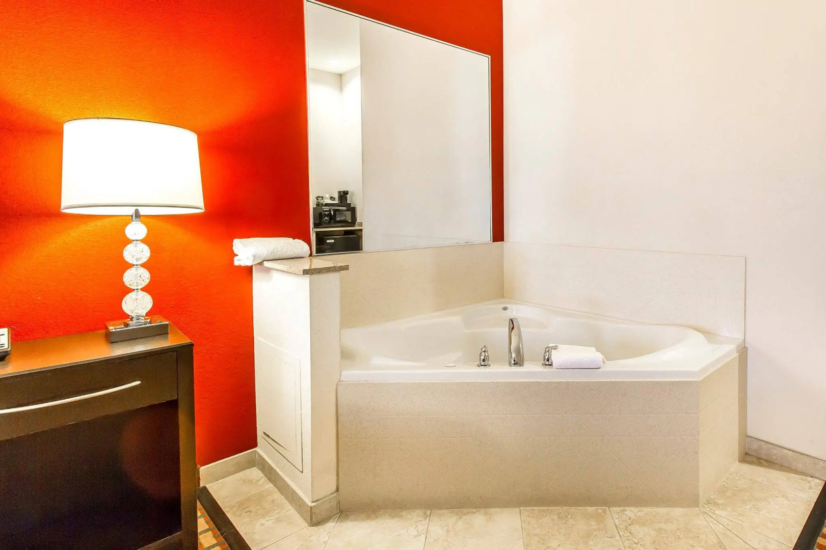 Spark by Hilton Shawnee