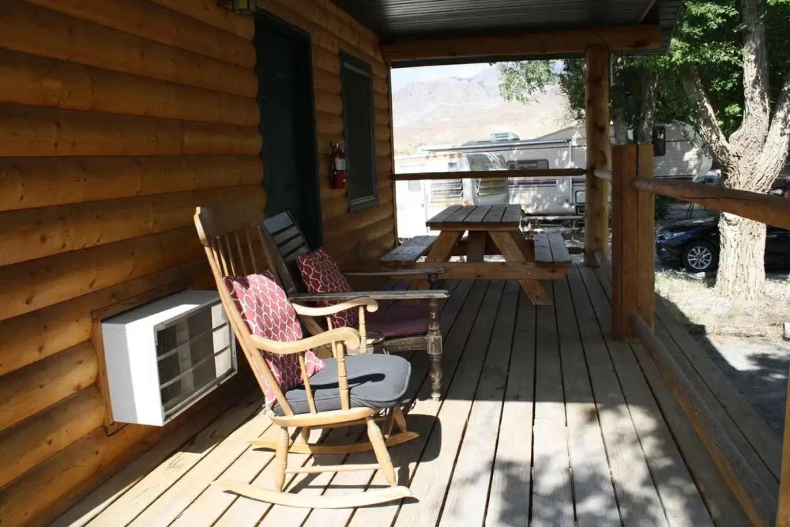 The Historic Wapiti Lodge