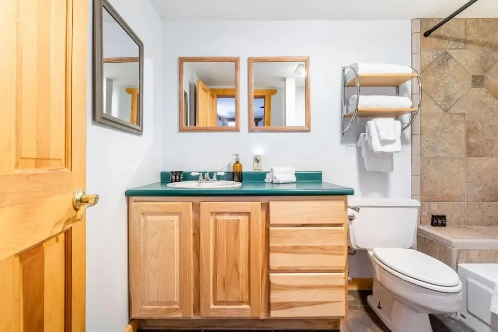 Upper Evergreen - Treetop