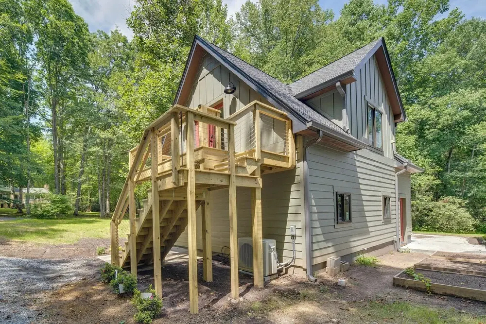 Dog-friendly Mills River Retreat Near Hiking!