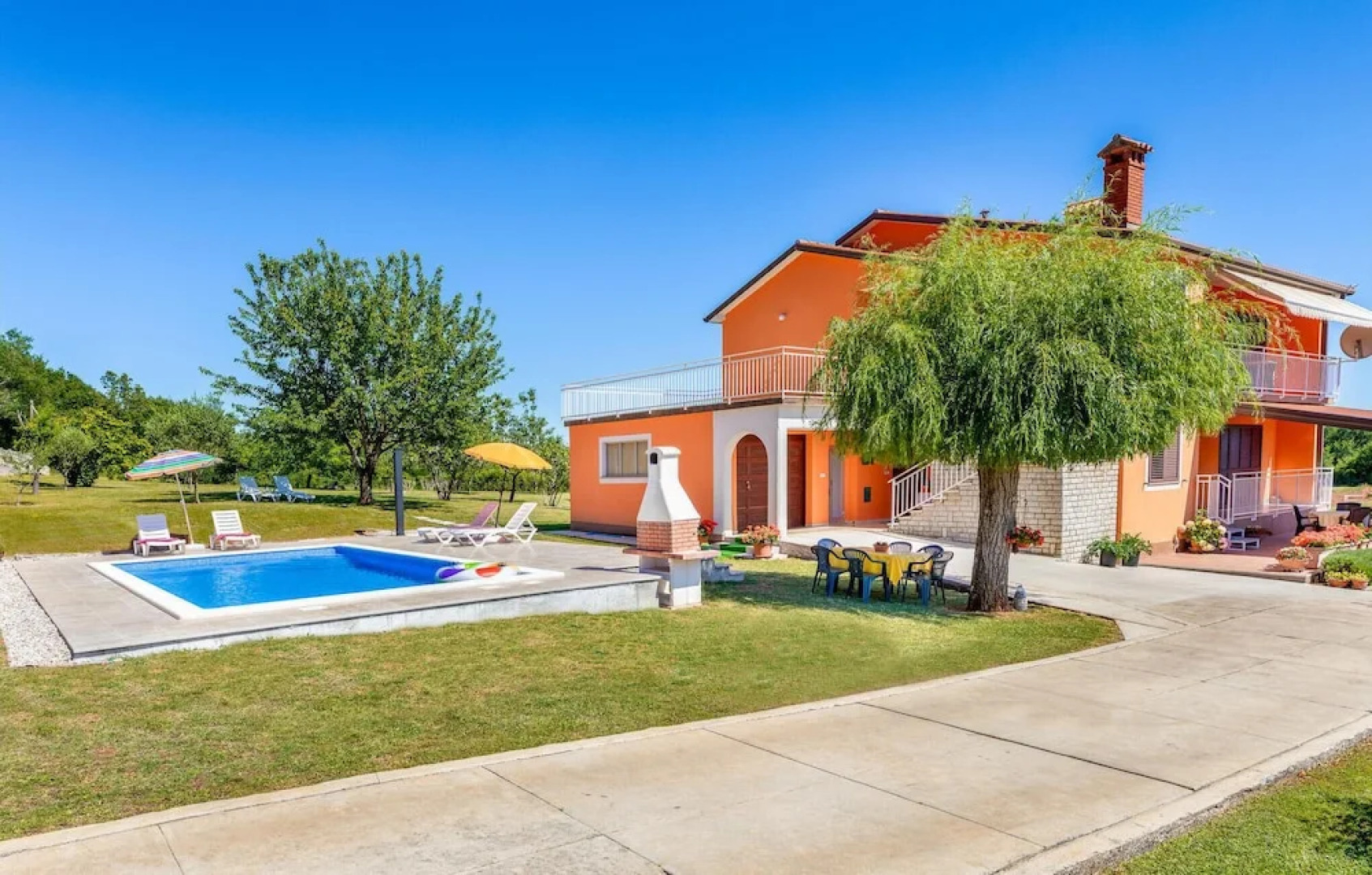 Amazing Apartment in Nedescina With 3 Bedrooms, Internet and Outdoor Swimming Pool