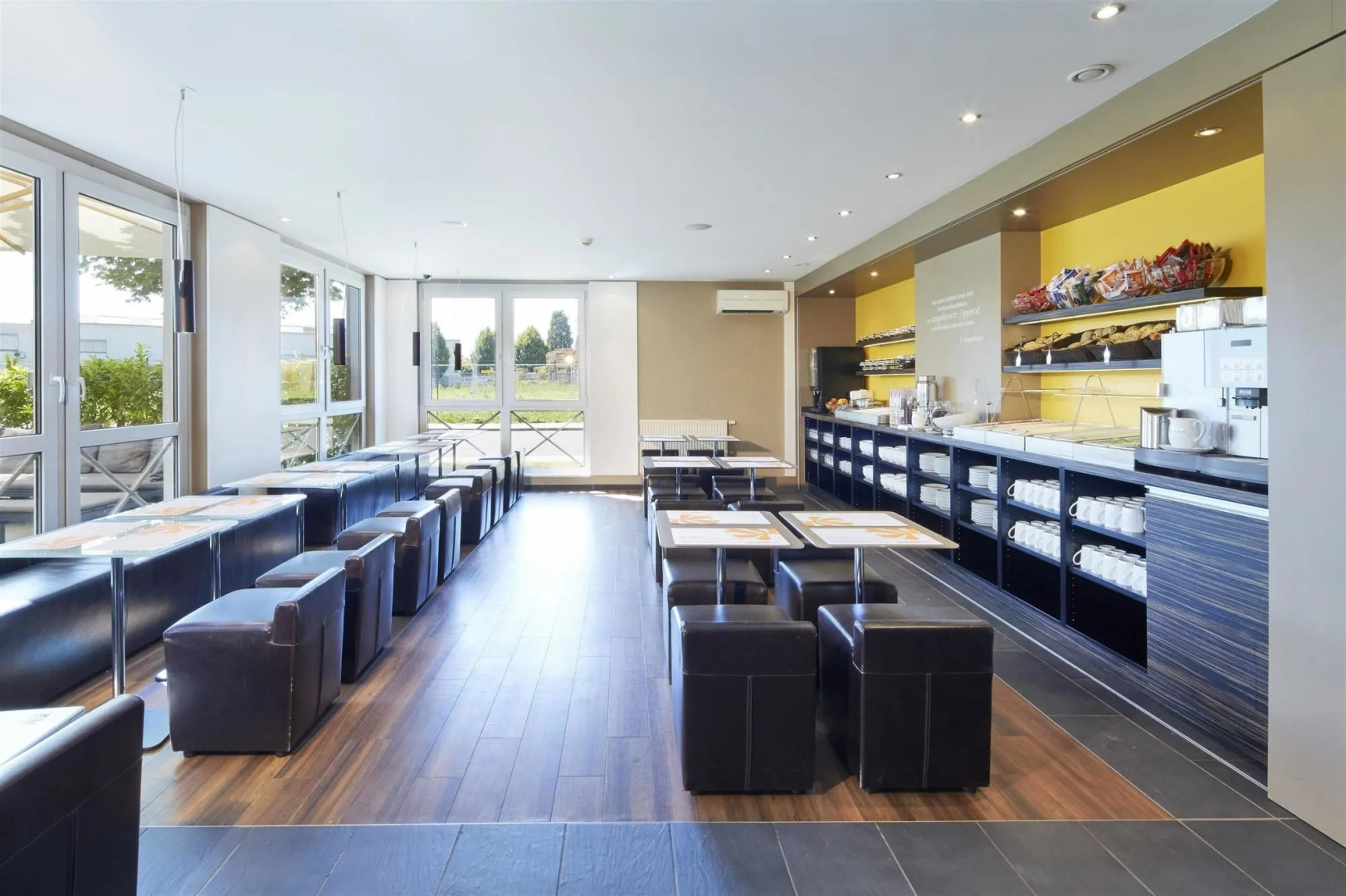 B&B Hotel Köln-West