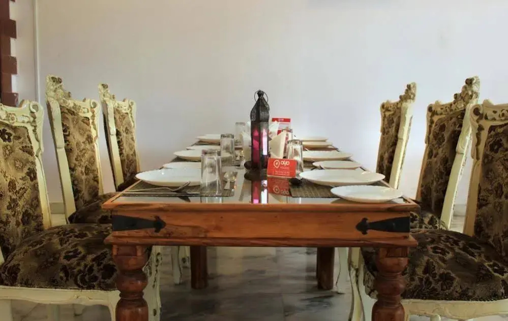 Oyo Rooms Saheliyon Ki Bari