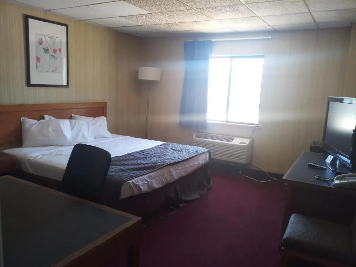 Travel Inn & Suites