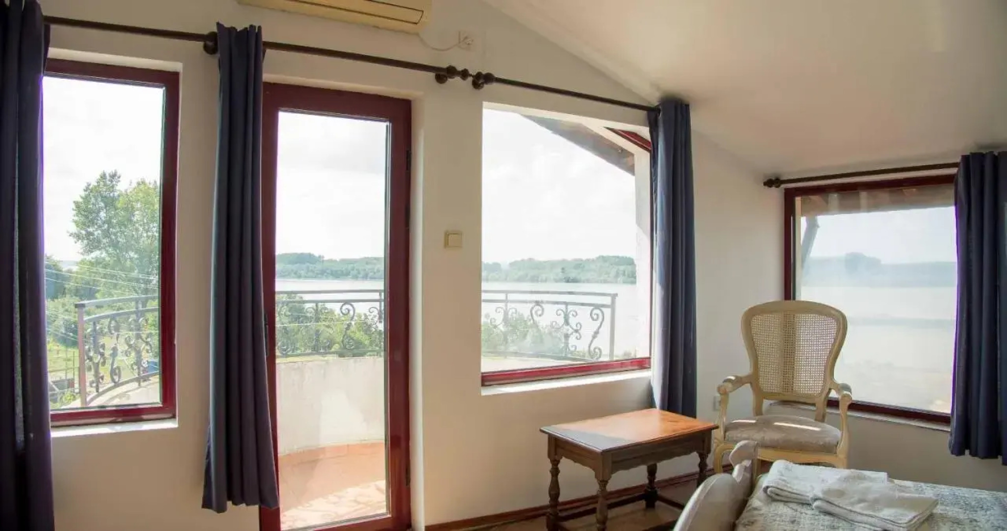 Family Hotel The Boat