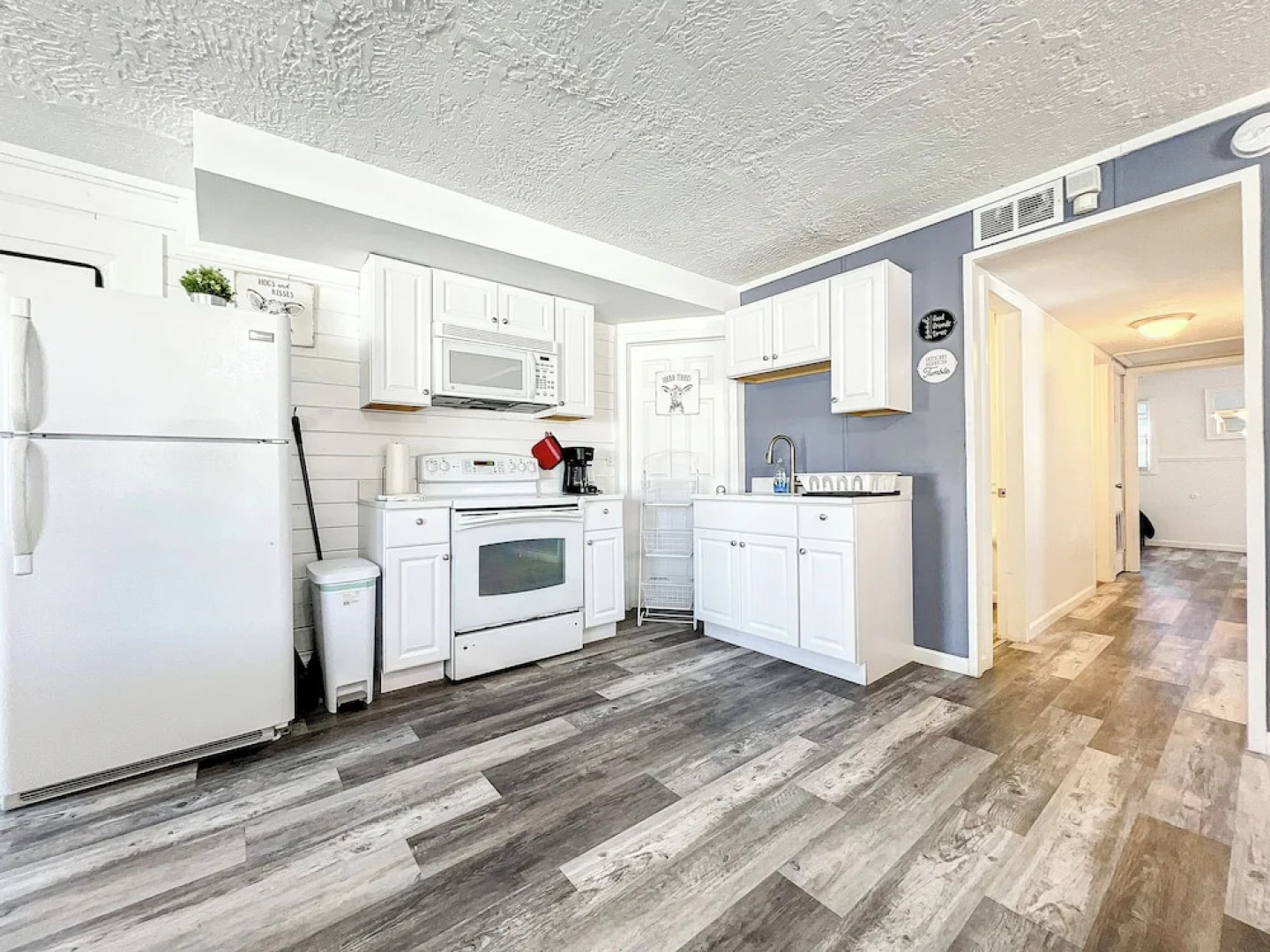 2 Bed Altamonte Springs Apartment Unit #1