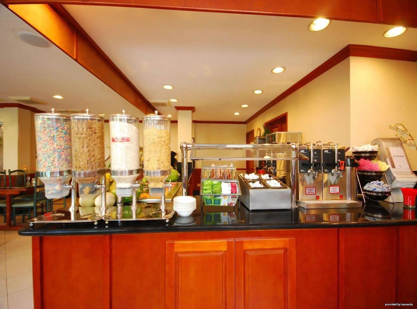 Best Western Plus Orange County Airport North