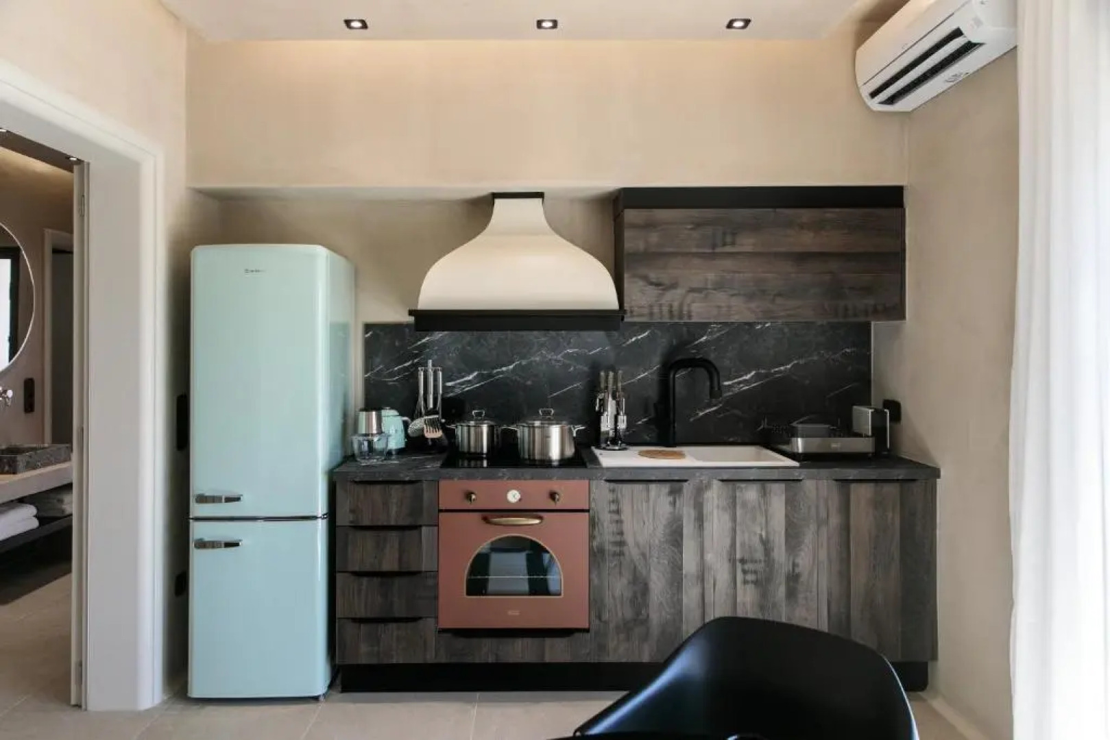 Eden Beachfront Residences & Suites