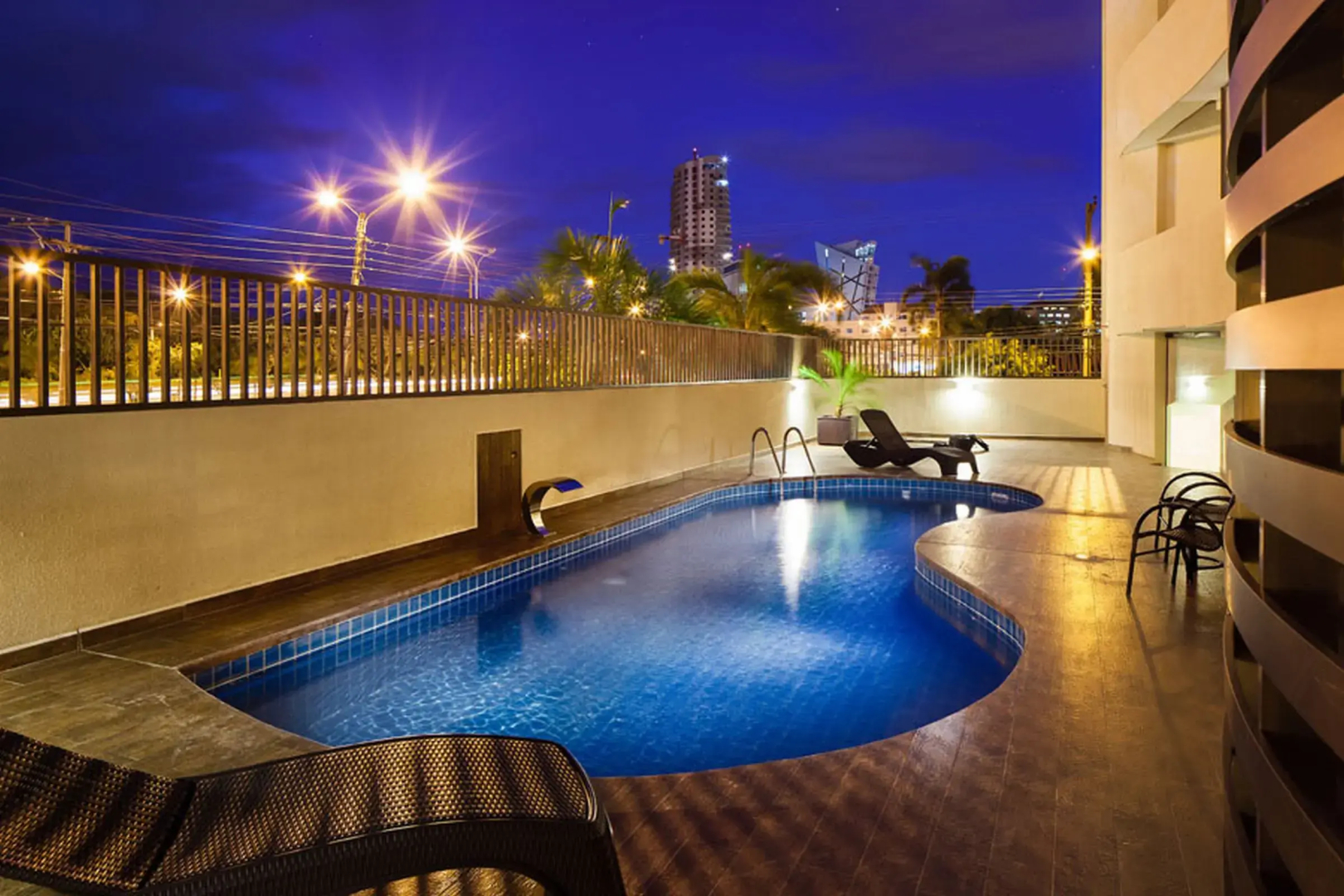MAI Suites