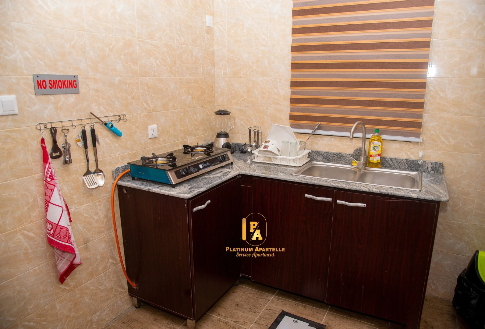 Platinum Apartelle