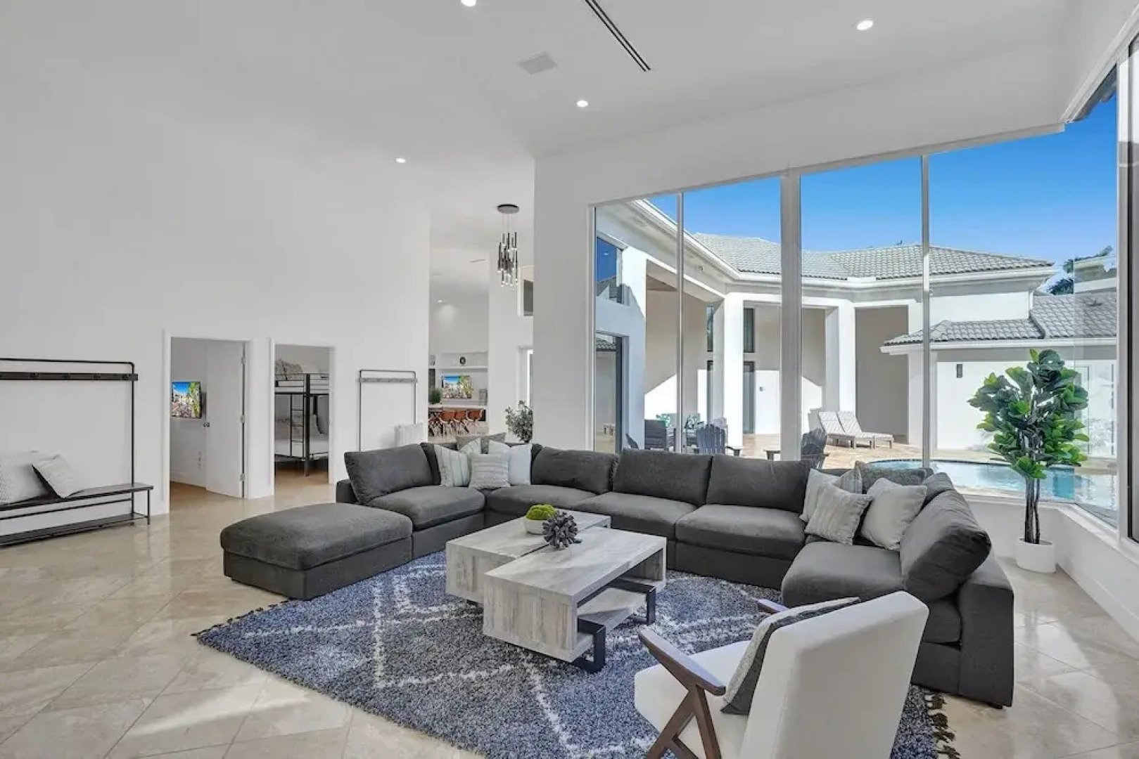 Sophia's Luxury Compound Resort w/ Heated Pool!