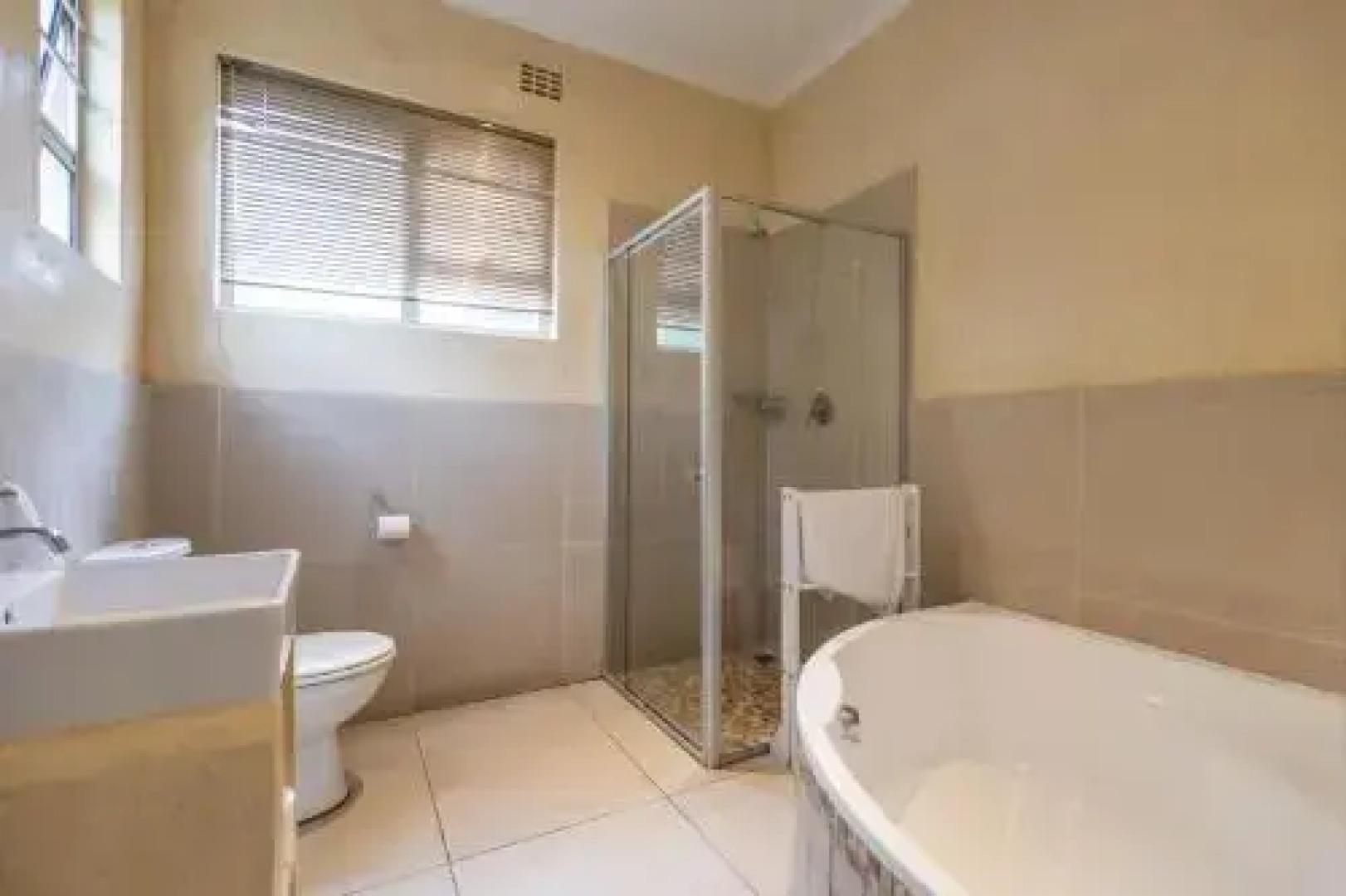 Fusion House B&B and Conference Center