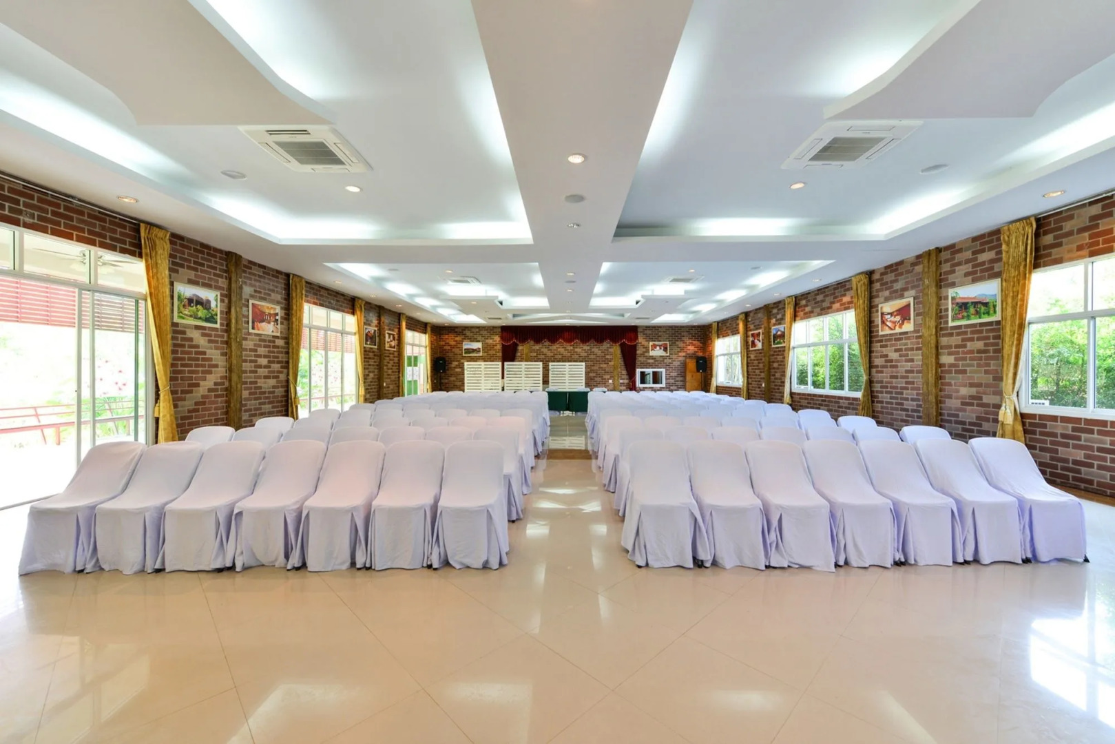 Theerama Cottage Resort