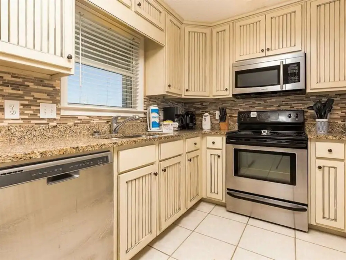 Casa Crockett by Meyer Vacation Rentals