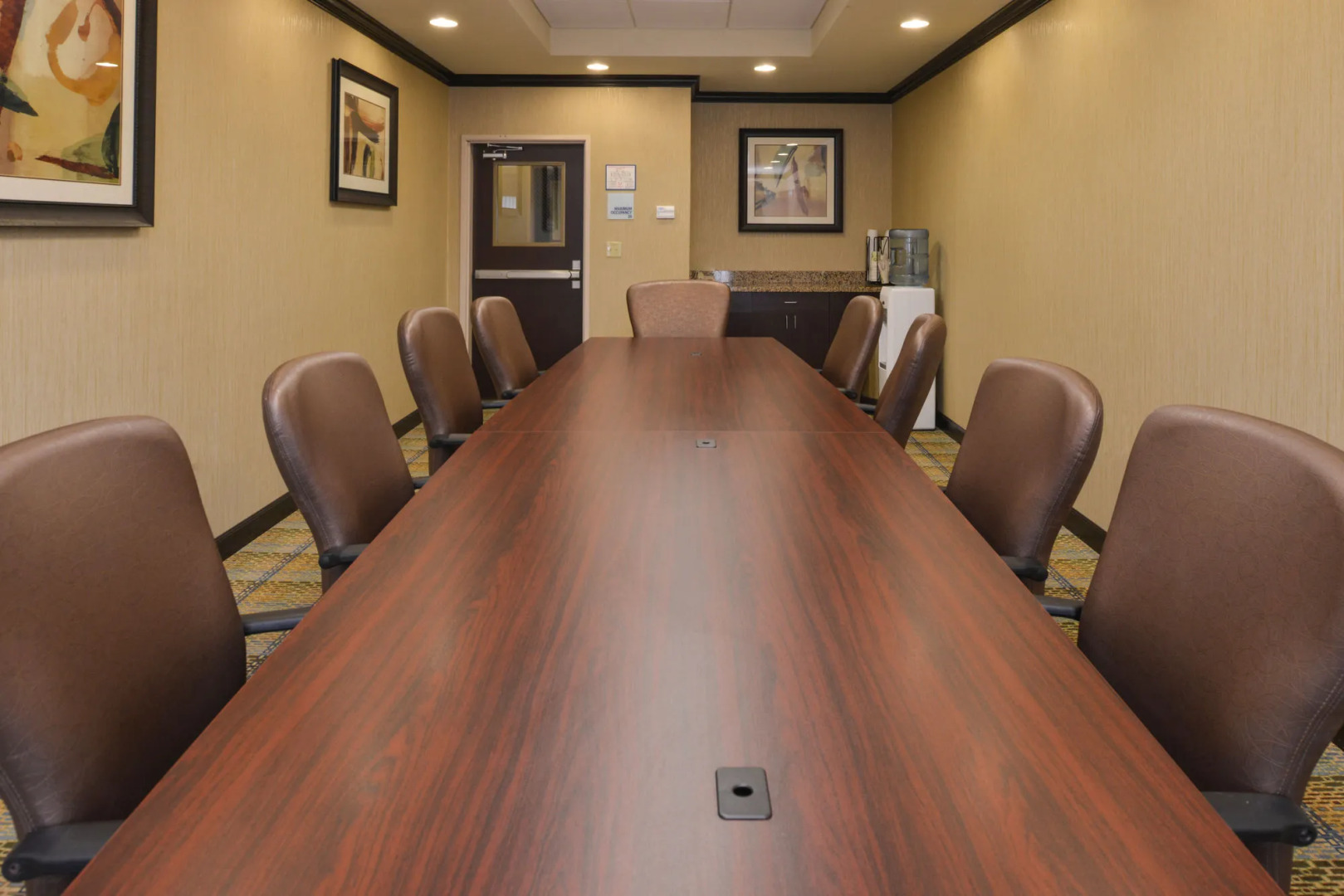 Holiday Inn Express & Suites Bridgeport by IHG