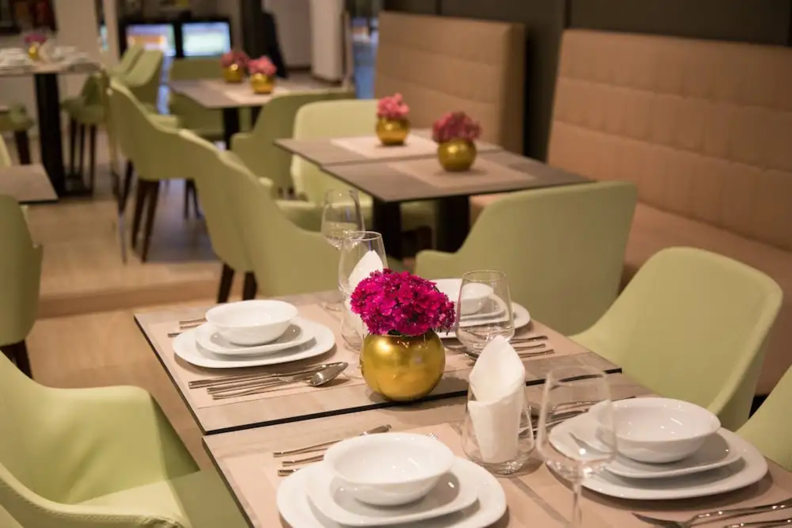 TN&CO Exclusive CIP Suites and Primeclass Rooms - Adults Only