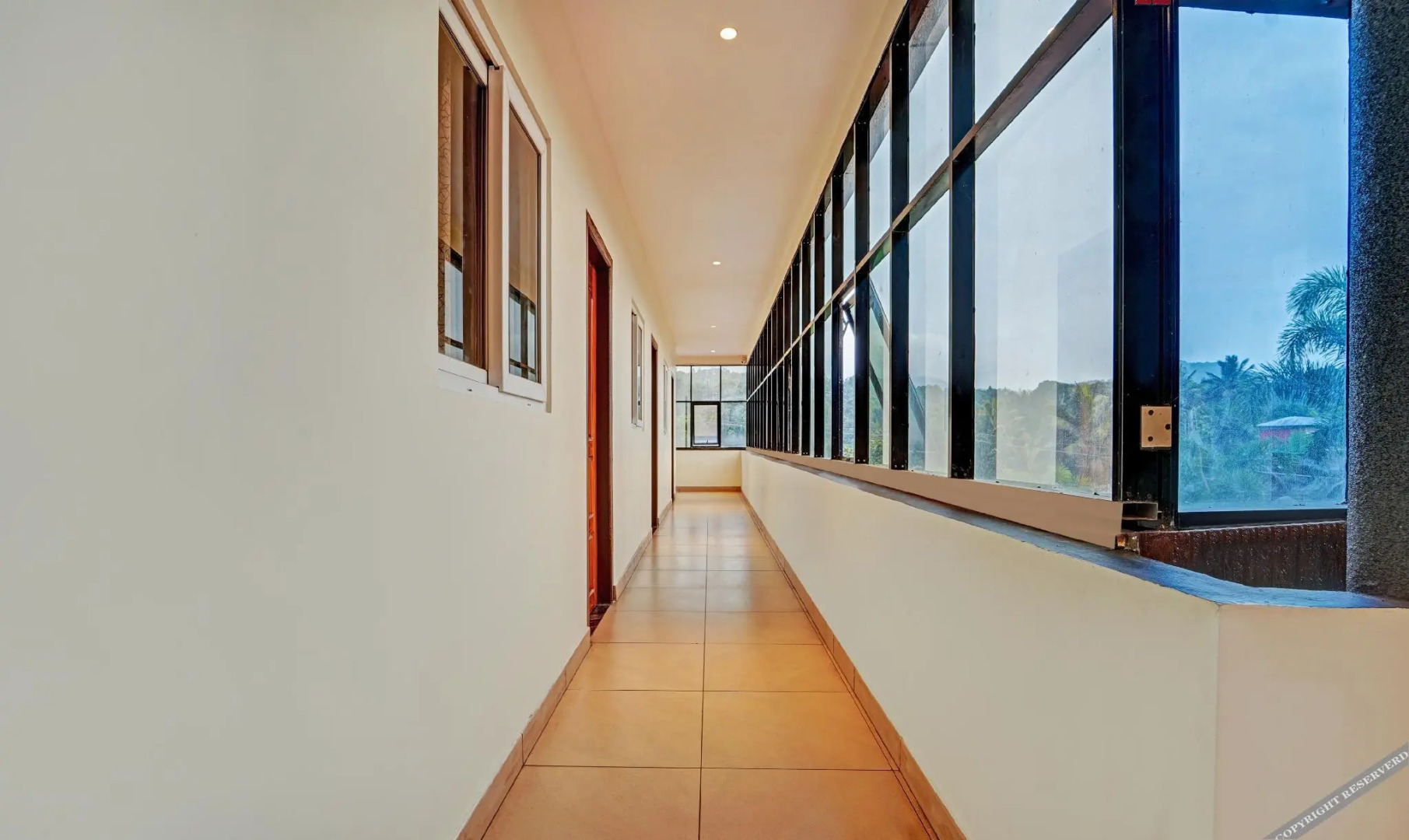 Itsy By Treebo - Sparrows Suite & Resorts With Mountain View