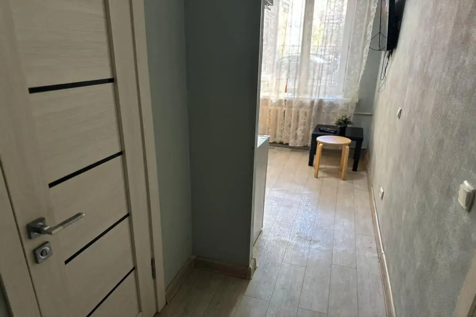 Диван и Чемодан на ул. Коммунистическая, 26