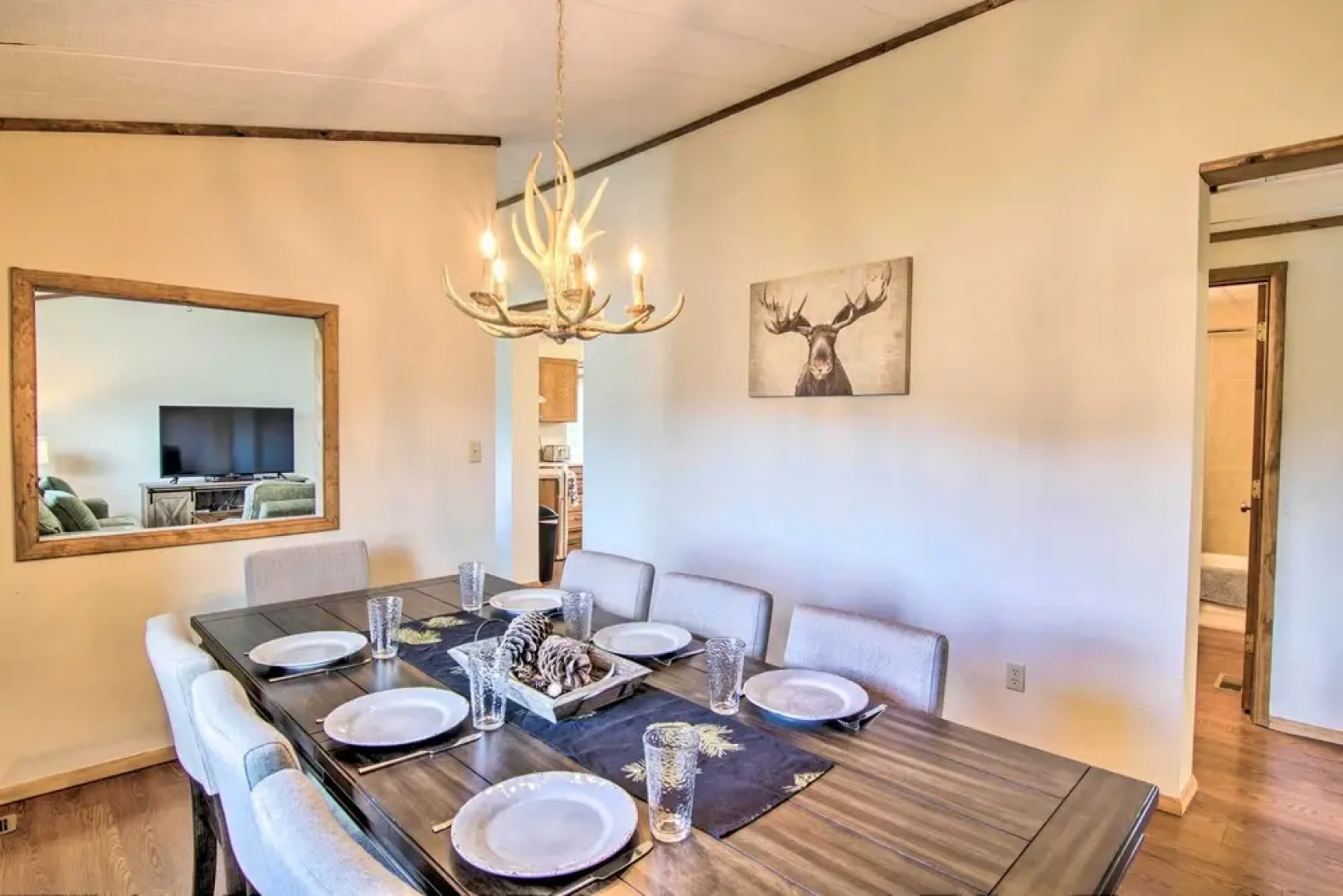 Montana's Emigrant Peaks Getaway: Apt w/ Amenities