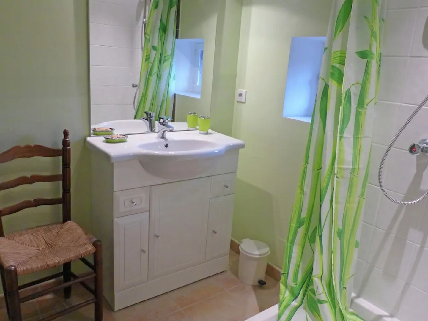 Holiday Home in Montbrun-des-Corbieres with Pool