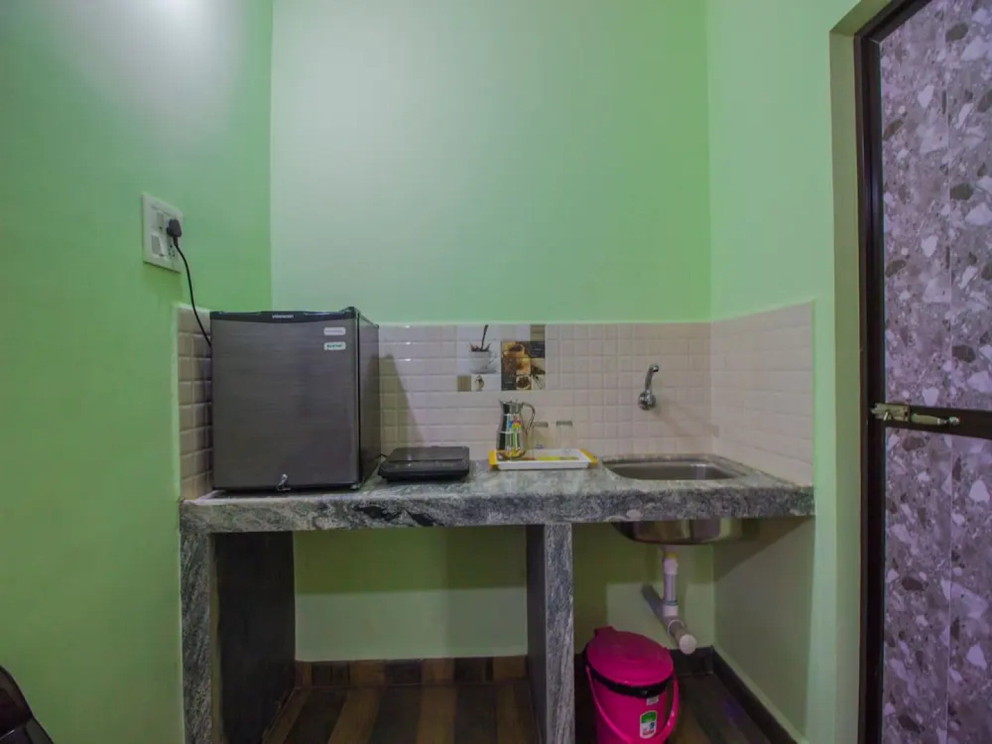 OYO 15436 Home Studio Near Khuske Waterfall