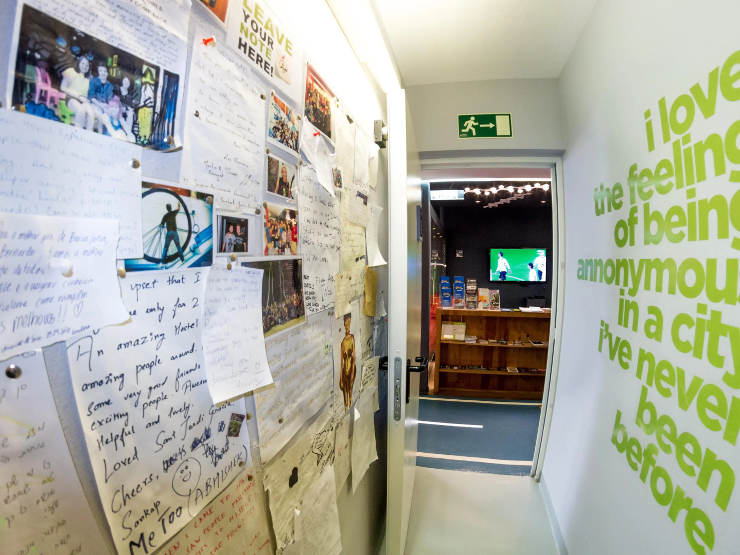 Sant Jordi Hostels Gracia