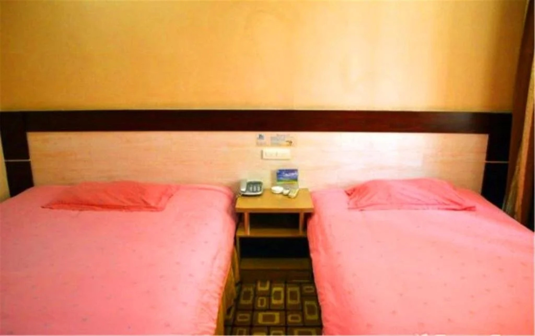 Hohhot Jiahong Home Inn Ulanqab East Street 4th Branch