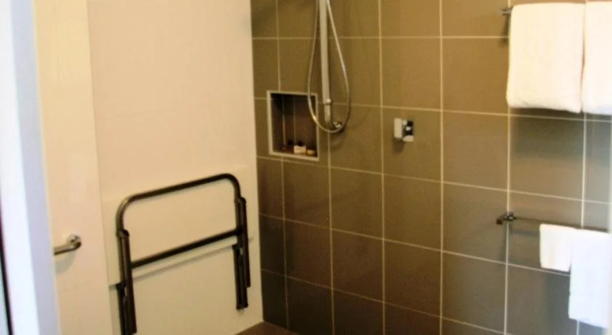 Chaucer Palms Boutique Bed & Breakfast