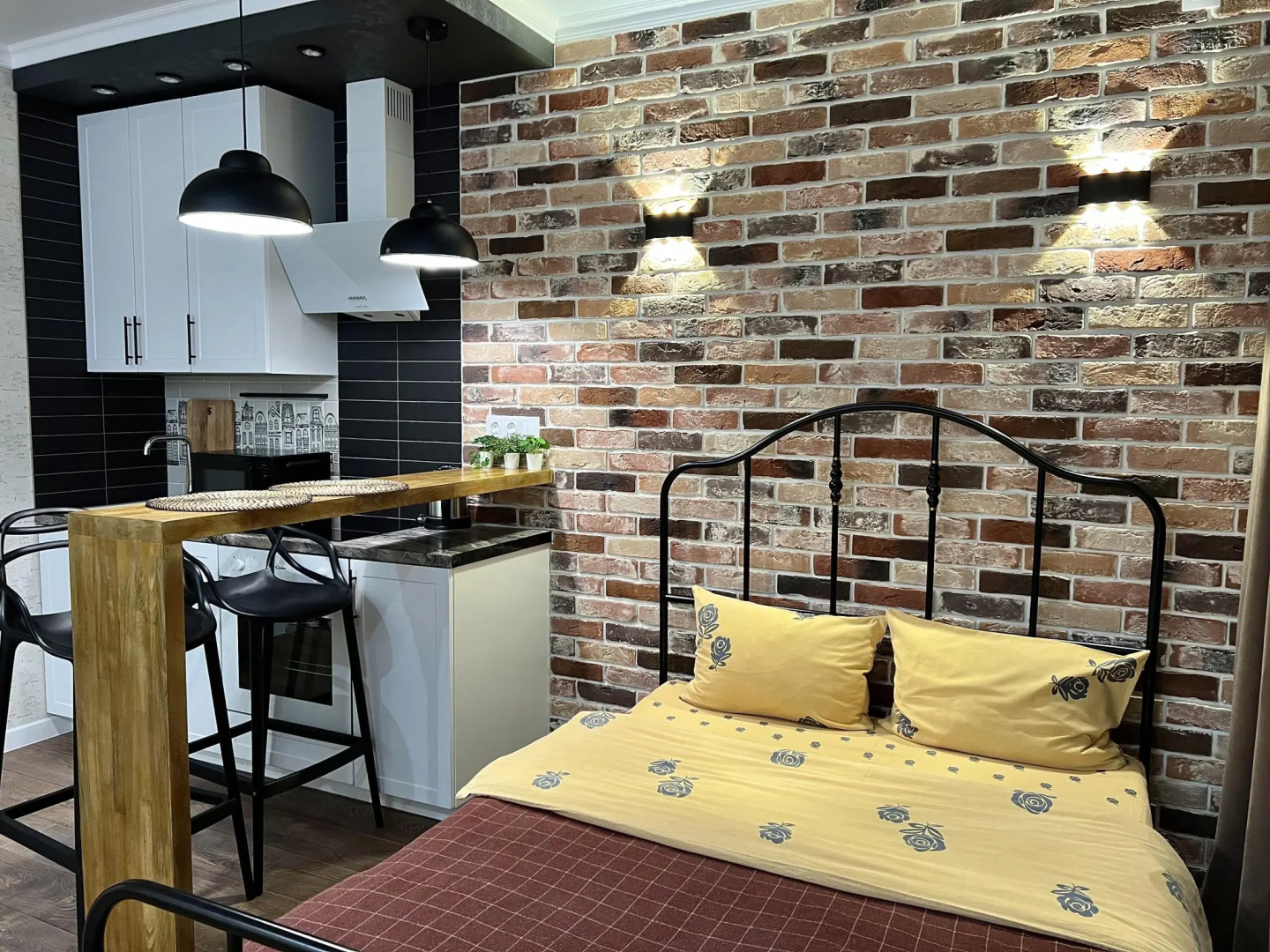 Rental Family Rooms (Рентал Фэмили) на проспекте Труда