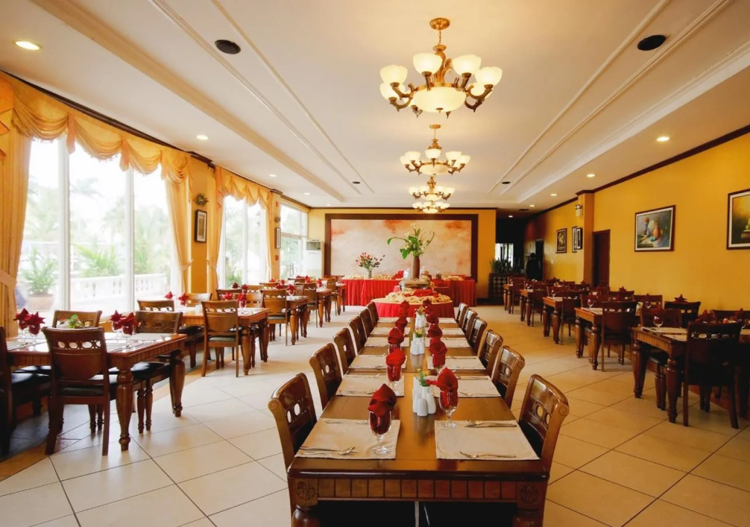 Vista Marina Hotel and Resort