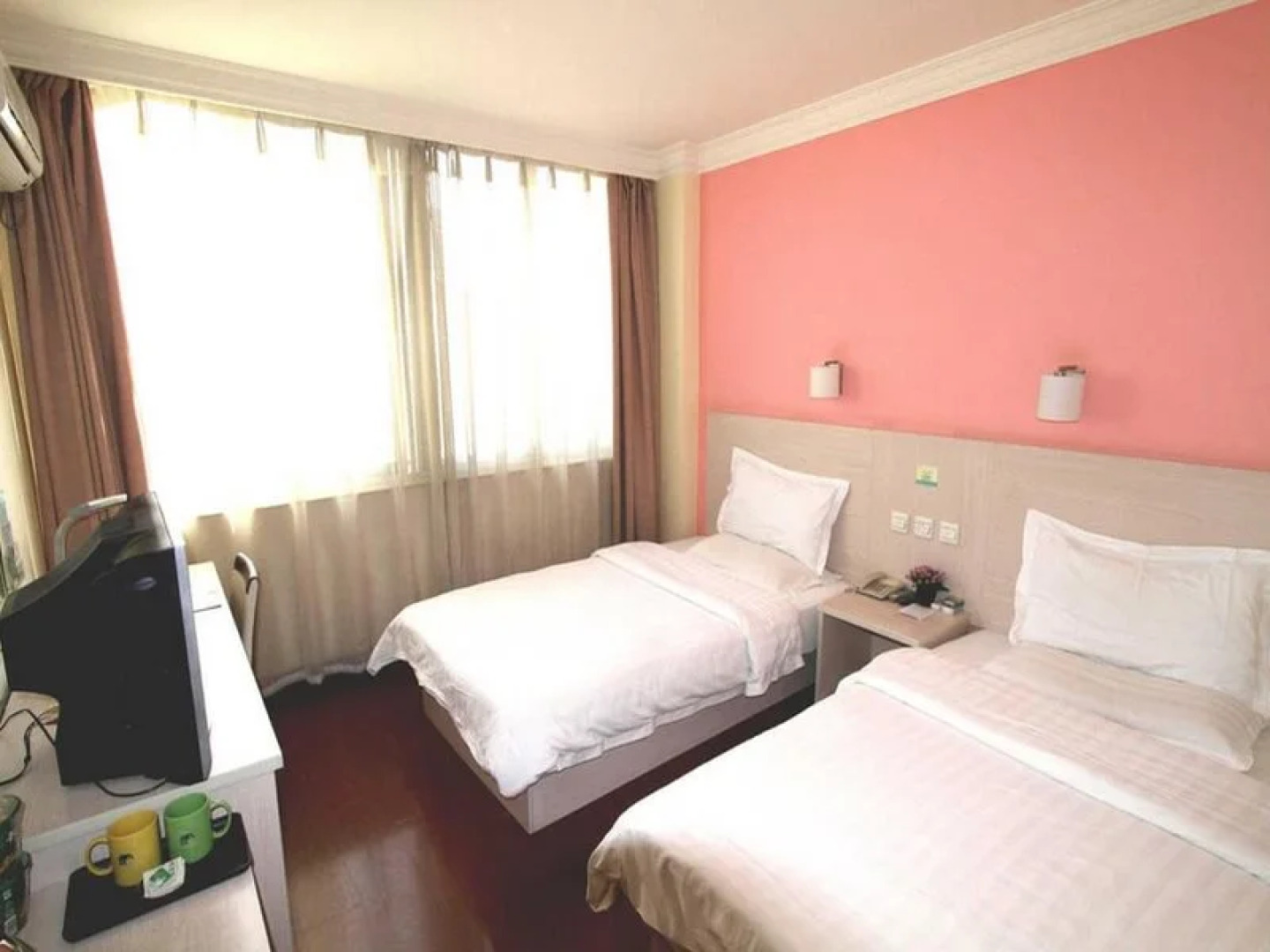 Kunming Yunmei Hotel (Nanping Pedestrian Street)