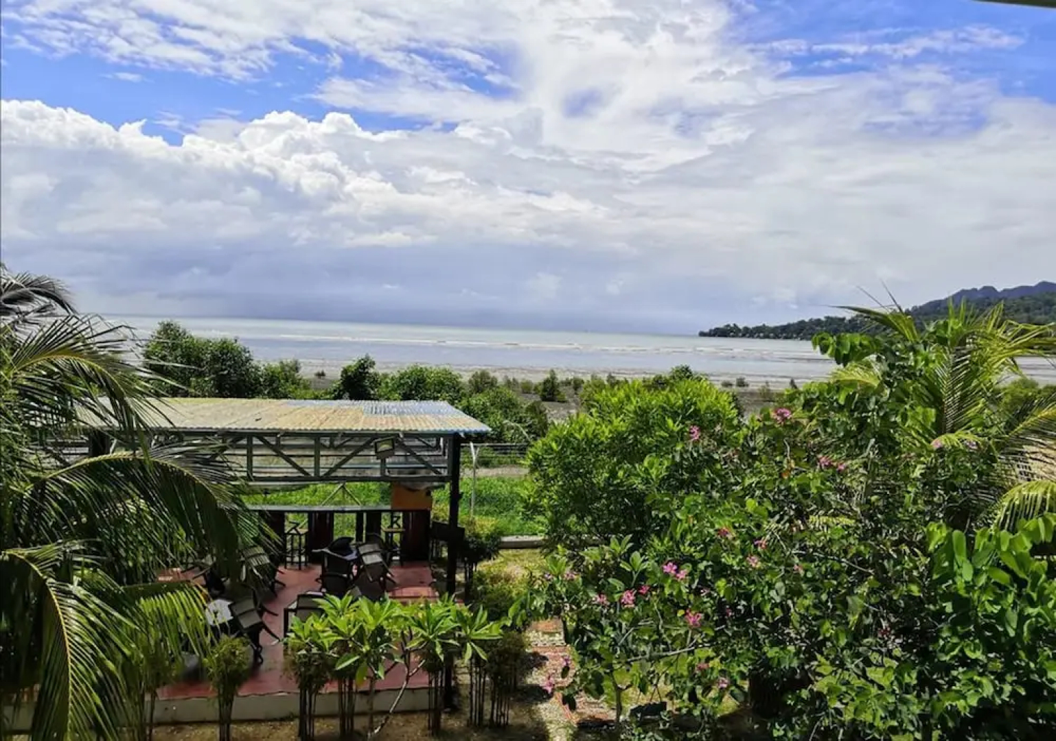 Alia Residence Business Resort